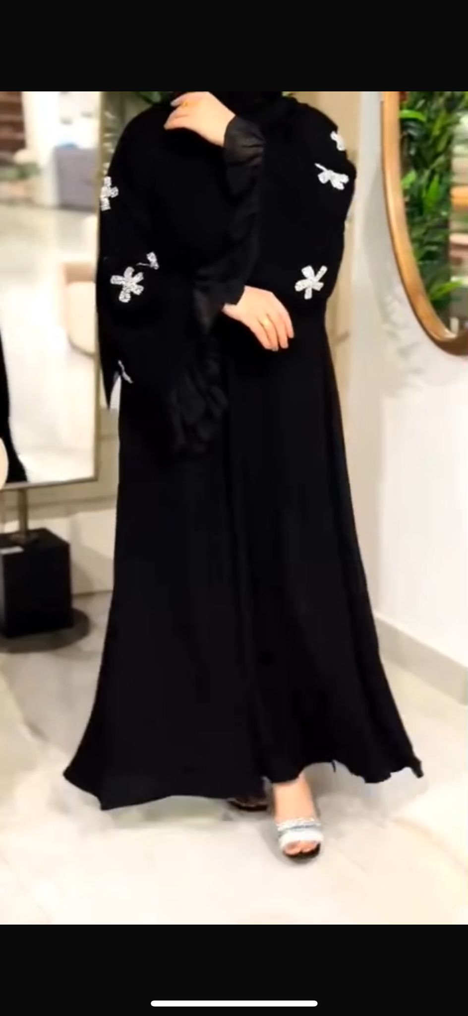 عباية قمر المزينه بسترس. الرسمية مع شال