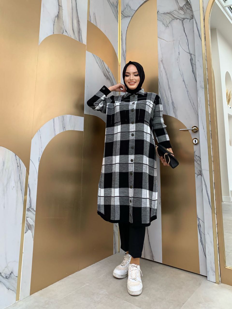 3043 Kare Triko Tunik