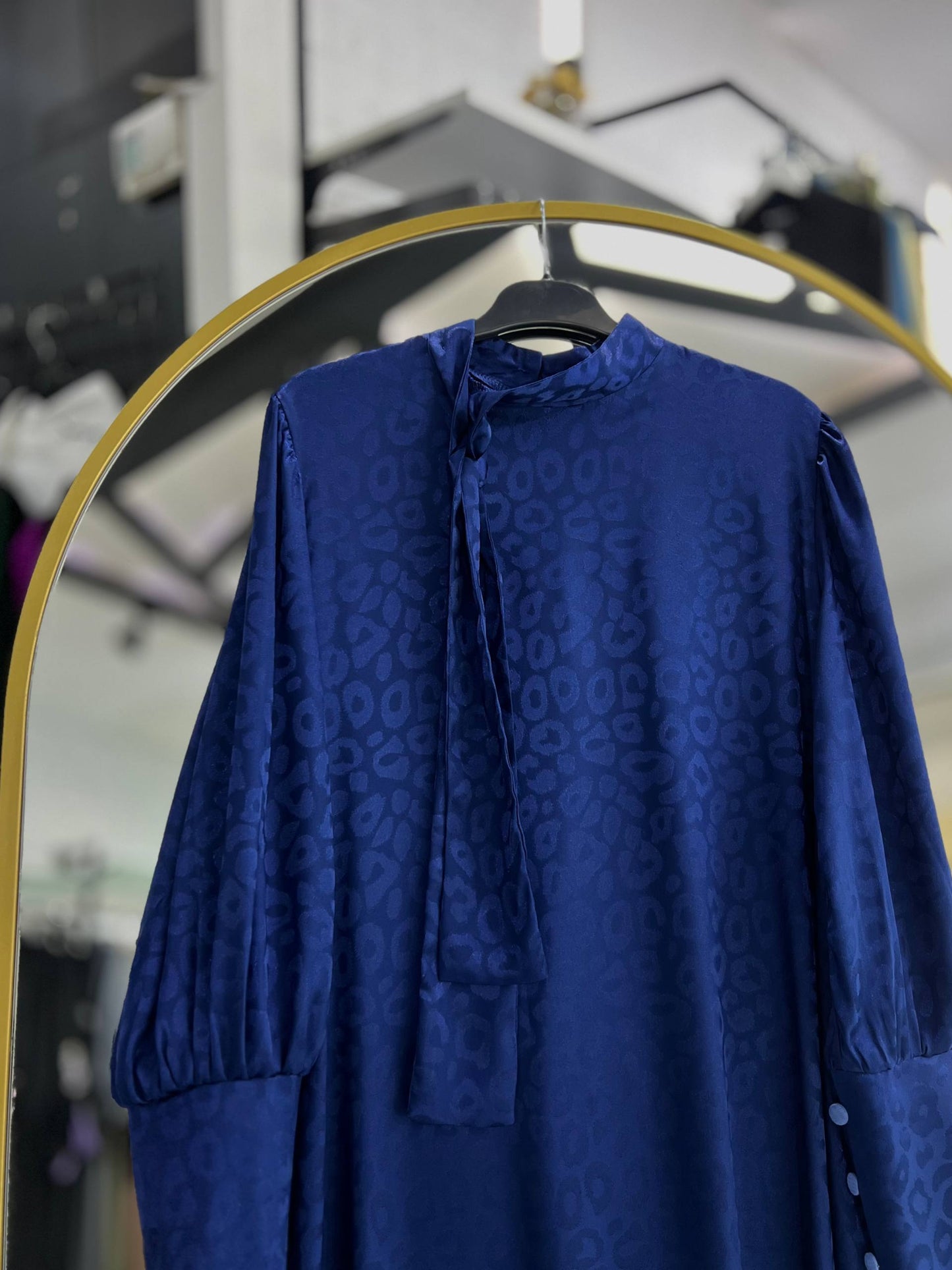 فستان رنا الصيفي العملي – اللون الأزرق