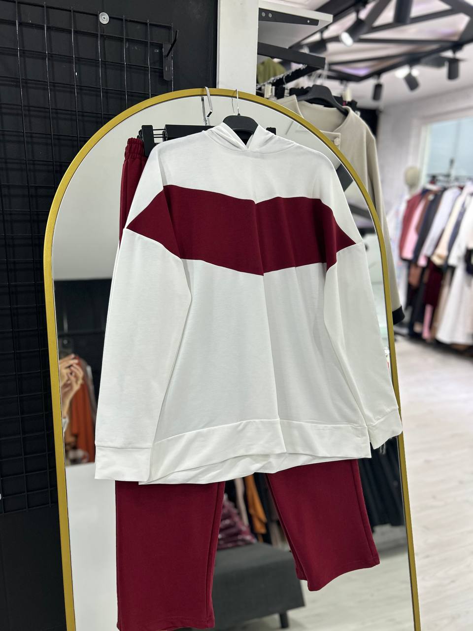 Set ve diş (Bordeaux)