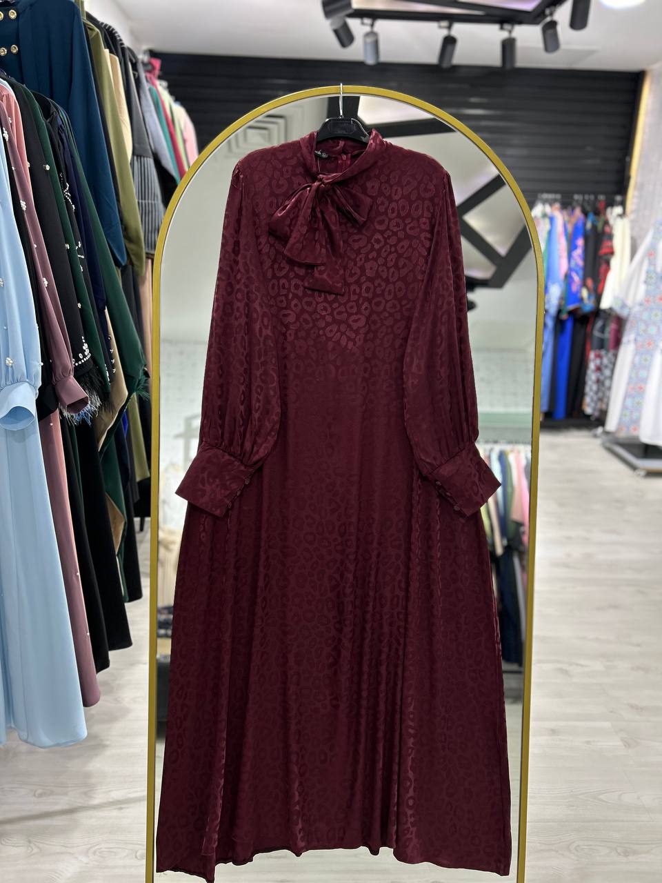 فستان رنا الصيفي العملي – اللون خمري