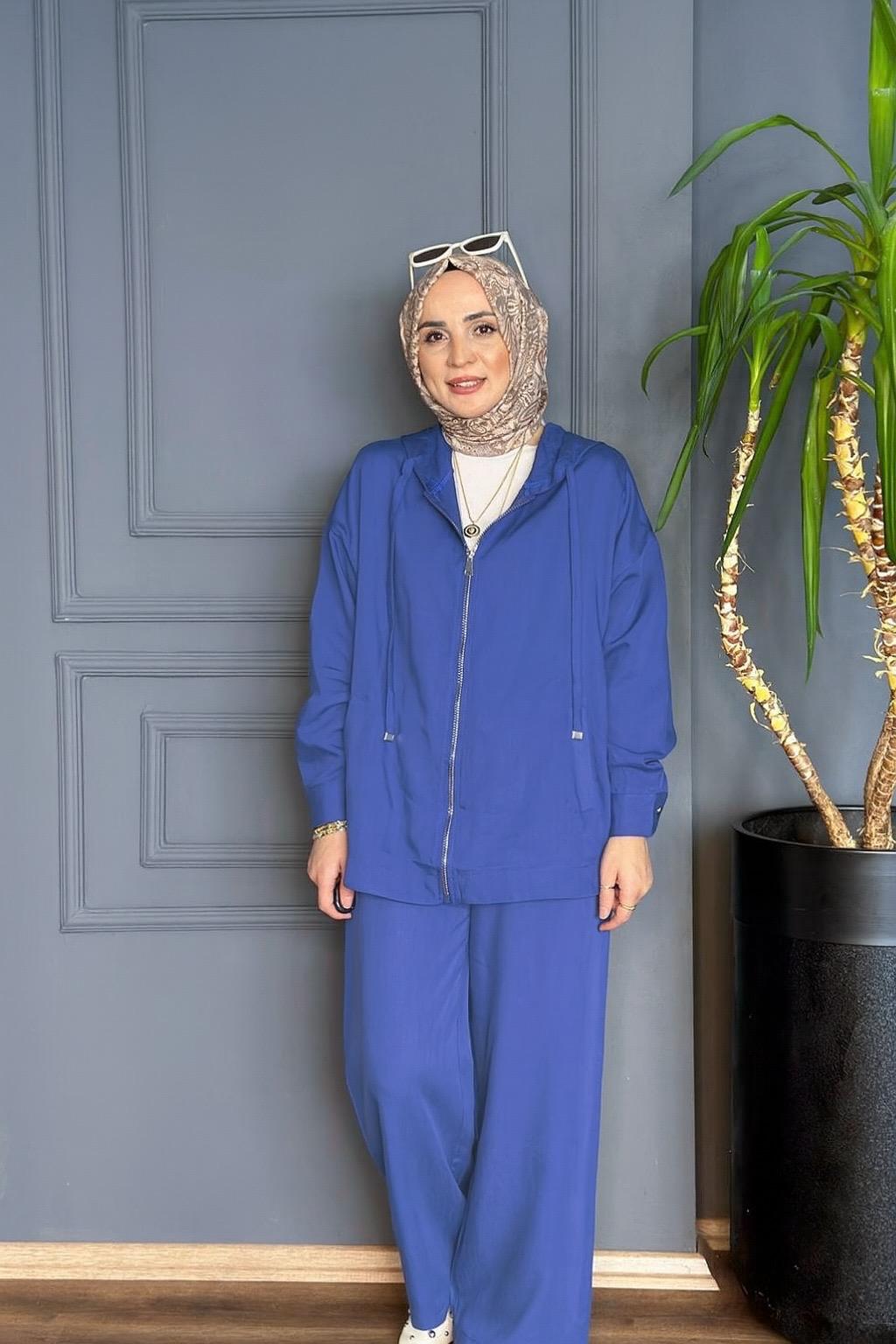 Mona'nın pratik yaz seti (mavi)