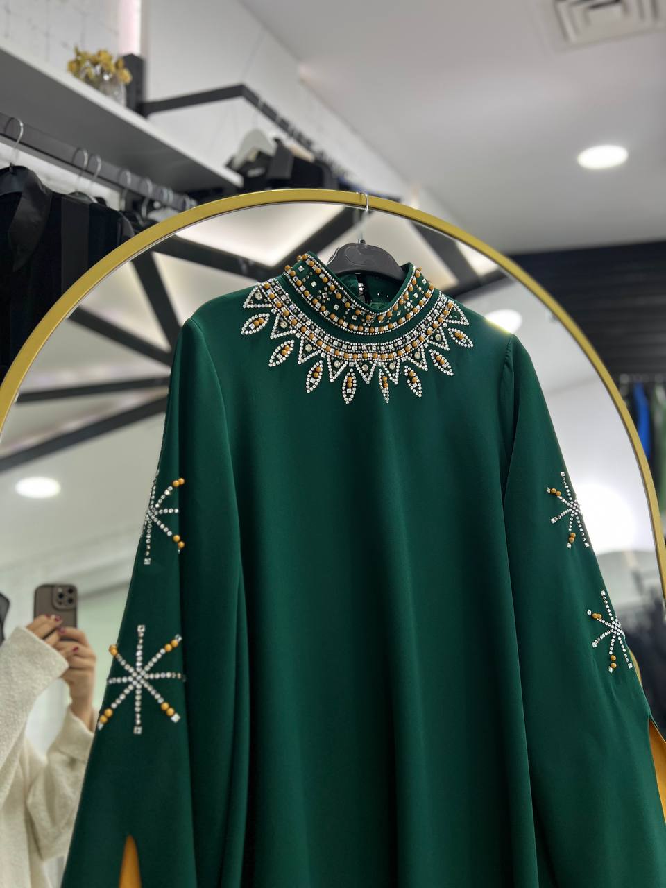 فستان اروى الصيفي الرسمي الون زمرد