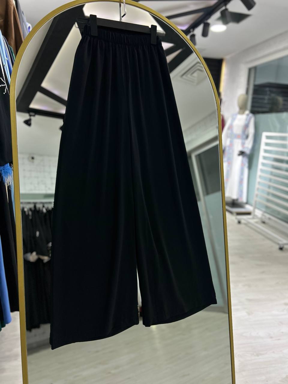 Hala Sharia cepli ve gizli düğmeli set, renkli (siyah)