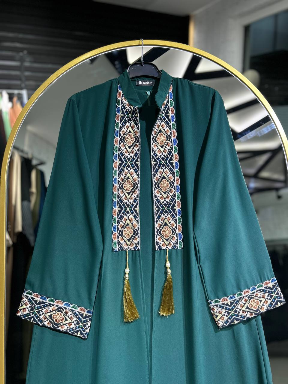 Al-Anoud Zümrüt İşlemeli Ferace 1478