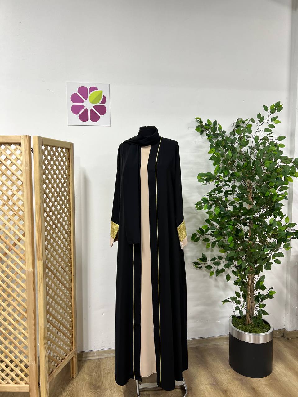 طقم عباية المهرة 3 قطع مع الشيلة اسود