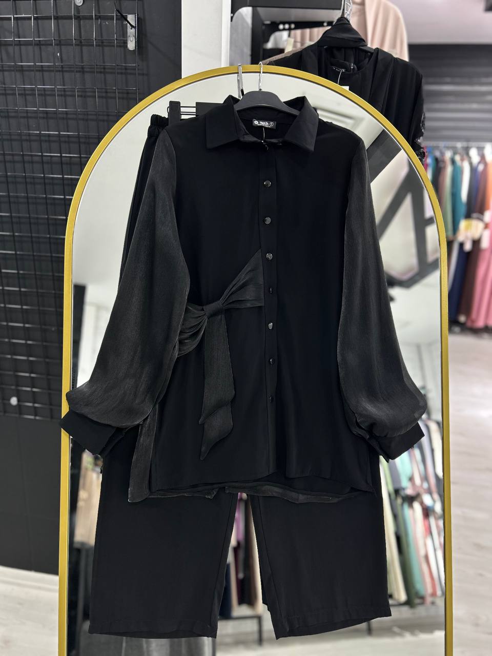 Dana Official Kit (Black) 