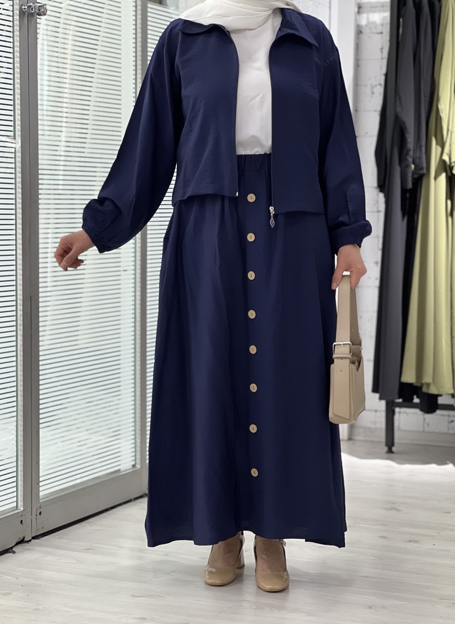 Raghad'ın yaz takımı. Pratik (lacivert)