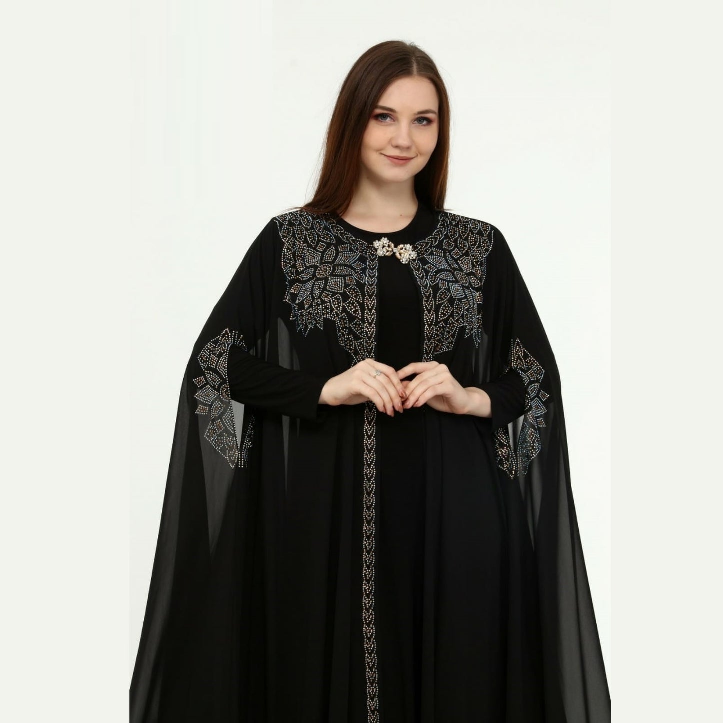 Embroidered 2-piece set with black embroidery T1004